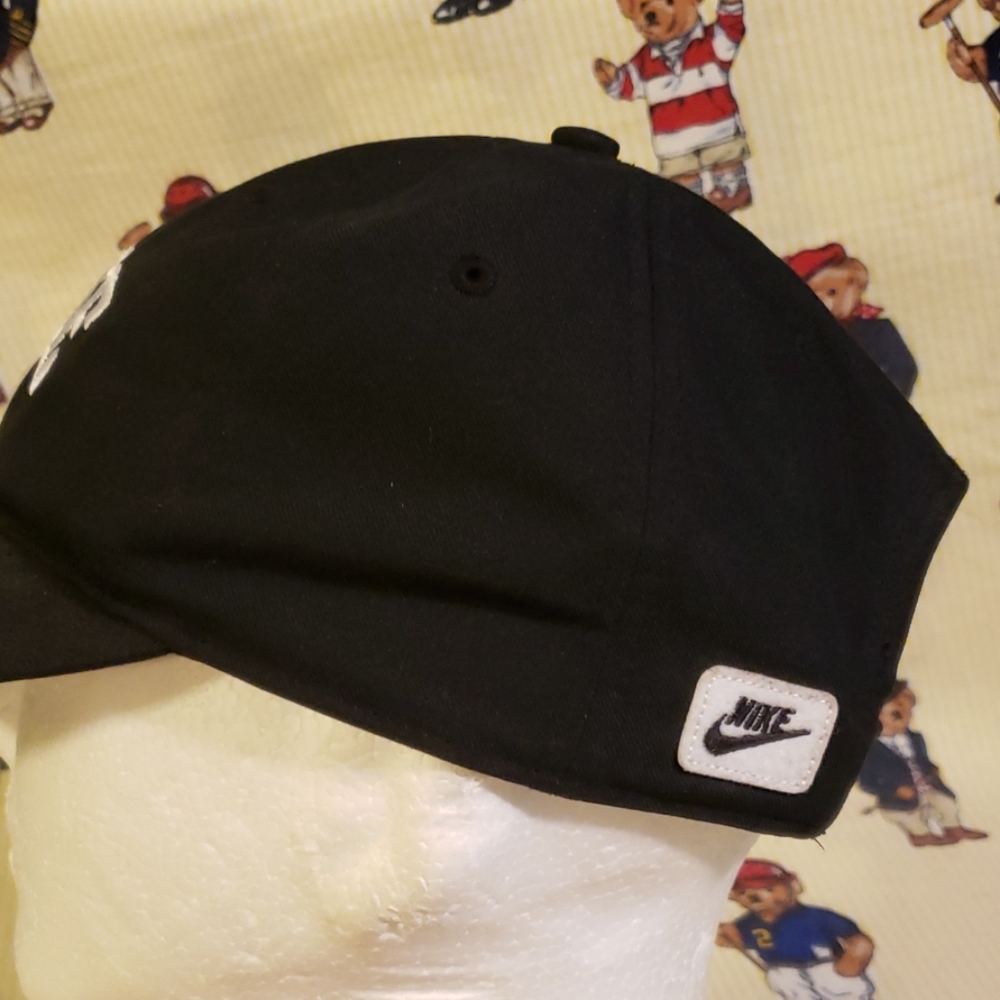 Nike Hat View 2